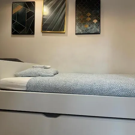 아파트 Zabrsaint P E R F E C T Select Zii